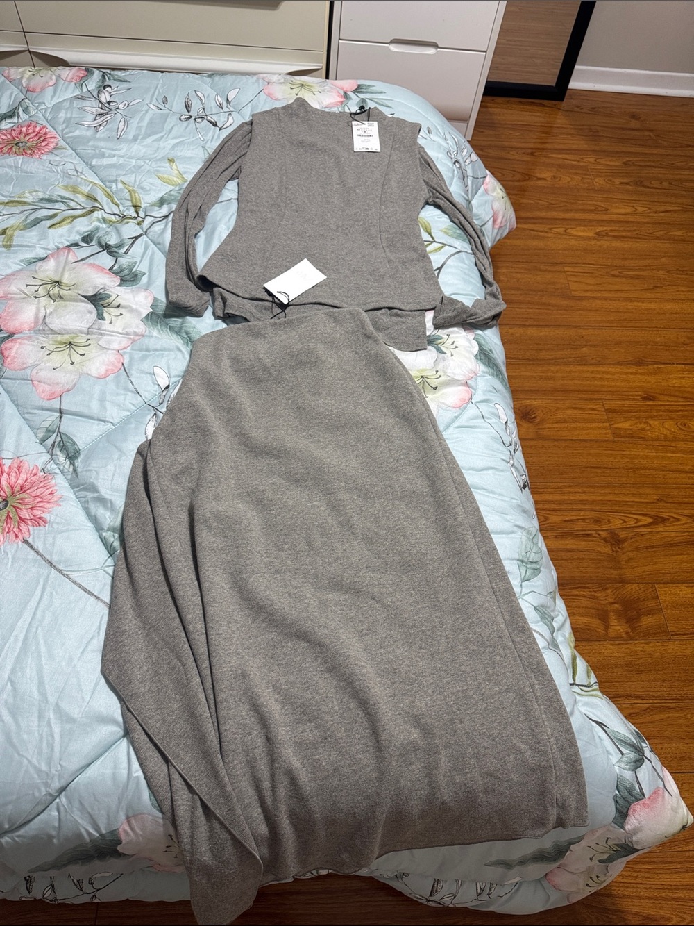 Zara Women's Grey Long-Sleeve Knit Two-Piece Dress Set